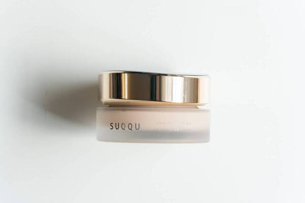 SUQQUベースメイクの“重ねの技”をお得に体感。@cosme BEAUTY DAYの限定キットが熱い！