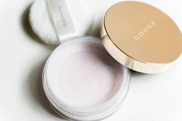 SUQQUベースメイクの“重ねの技”をお得に体感。@cosme BEAUTY DAYの限定キットが熱い！