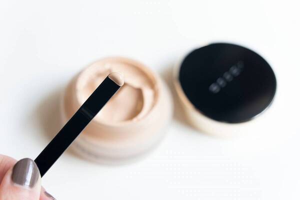 SUQQUベースメイクの“重ねの技”をお得に体感。@cosme BEAUTY DAYの限定キットが熱い！