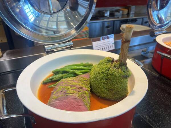 現在予約受付中！　シェラトン・グランデ・トーキョーベイ・ホテルのクリスマスケーキ&#038;ビュッフェを試食してきた