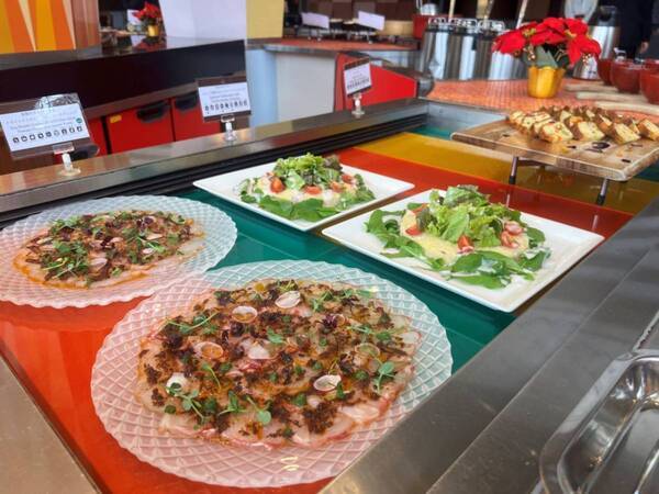 現在予約受付中！　シェラトン・グランデ・トーキョーベイ・ホテルのクリスマスケーキ&#038;ビュッフェを試食してきた