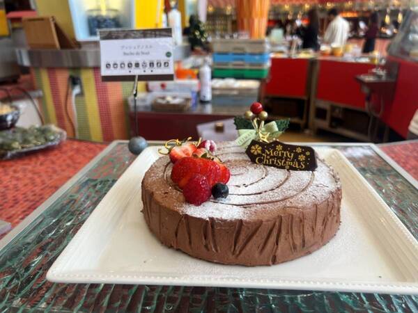 現在予約受付中！　シェラトン・グランデ・トーキョーベイ・ホテルのクリスマスケーキ&#038;ビュッフェを試食してきた