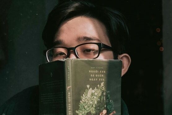 しつこすぎ！　付き合ってない男性からのLINE攻撃への対処法