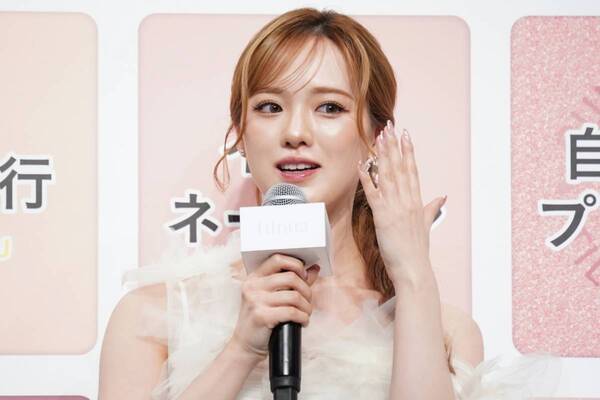 NiziUが2026年にかなえたい事とは？　日韓共同開発コスメ「tilnus」新作アイ＆ハイライトパレットの魅力を語る