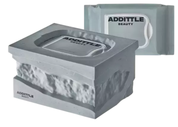 滝沢眞規子プロデュース「ADDITTLE BEAUTY」より、第一弾アイテムとしてフェイスマスク2種と拭き取り化粧水シートが登場！