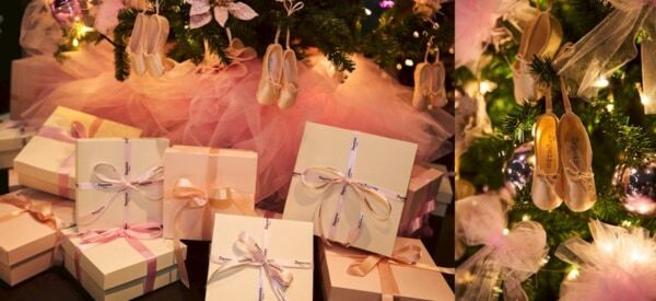 【メルキュール東京日比谷】レペットと東京バレエ団のクリスマスディスプレイ＆「くるみ割り人形」アフタヌーンティー開催中