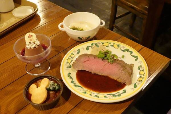 大人女子の心をときめかせる。東京ディズニーシーで過ごす「ディズニー・クリスマス」の過ごし方