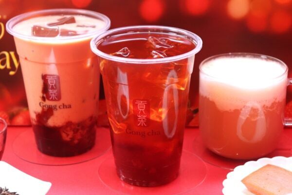 いちごのつぶつぶ食感と上品な和紅茶の香りにときめく。ゴンチャホリデー新作に「あまおう（R）ホリデー」が登場！