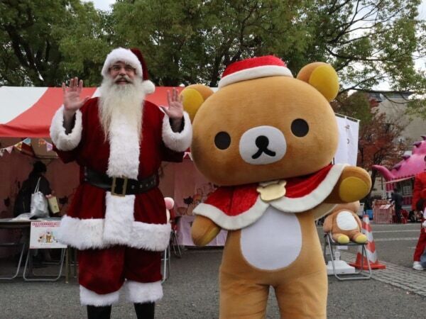 チャリティーイベント「サンタパレード東京」にスペシャルアンバサダーとしてサンタ姿のリラックマが登場！