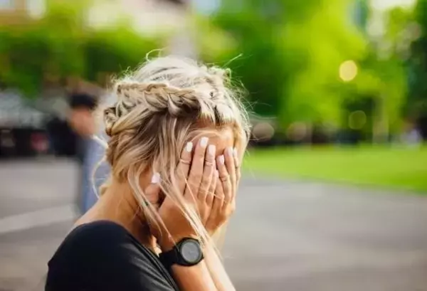 マッチングアプリにさよなら！　やめて気づいた幸せな変化とは