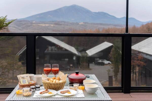 絶景ジェットバスも。別荘のような極上ヴィラで癒やしのクリスマス女子旅を楽しんでみた