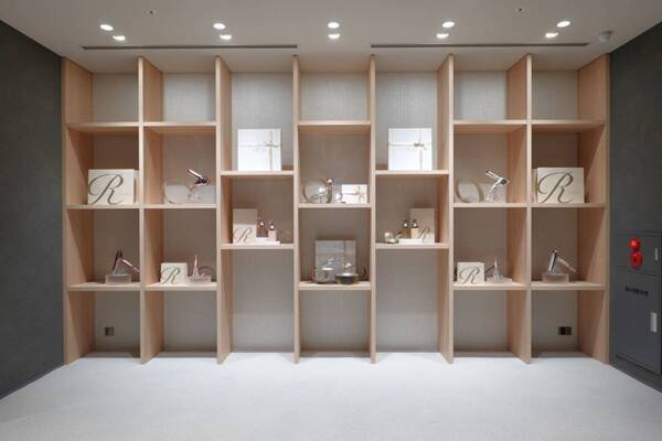 1本5,400円の「ReFa WATER」って？　ReFaブランド史上最大となる旗艦店「ReFa GINZA」に行ってきた