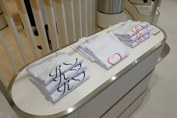 1本5,400円の「ReFa WATER」って？　ReFaブランド史上最大となる旗艦店「ReFa GINZA」に行ってきた