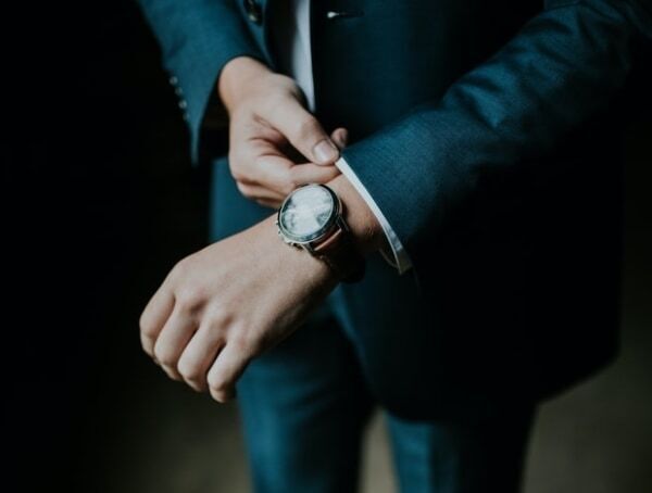 【深すぎる！】意外と知らない「時計のプレゼント」に隠された意味