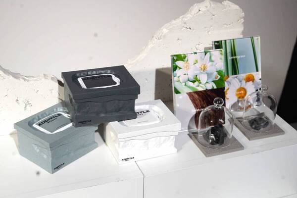 “タキマキ”滝沢眞規子プロデュース「ADDITTLE BEAUTY」デビュー。フェイスマスク2種と拭き取り化粧水シートが登場