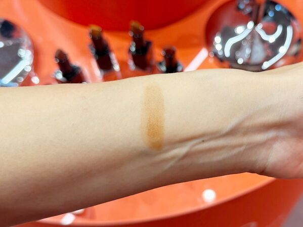 レアなツヤ感とスタイリッシュなカラーにときめく。セルヴォーク新リップラインを全色レビュー