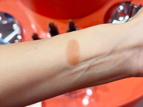 レアなツヤ感とスタイリッシュなカラーにときめく。セルヴォーク新リップラインを全色レビュー