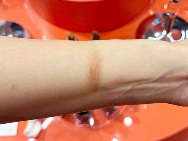 レアなツヤ感とスタイリッシュなカラーにときめく。セルヴォーク新リップラインを全色レビュー