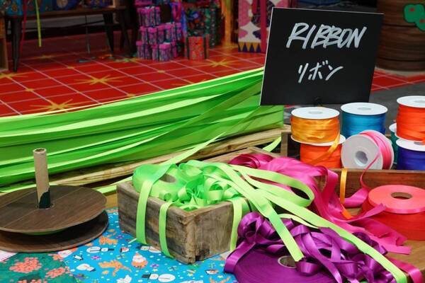 なぜLUSHは「非効率」を選ぶのか？　大切な人に贈りたくなる“ハンドメイド”へのこだわり