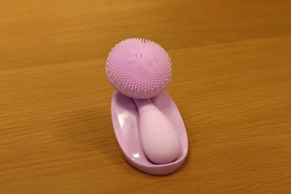 洗顔・目元ケアも電動で時短！　KALOS BEAUTY TECHNOLOGYから注目の美容家電3つをピックアップ