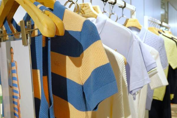 春夏の気分を先取り！　ラコステから大人女子が“使いたくなる”名品が続々と登場
