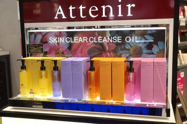 「@cosme ベストコスメアワード 2025」総合大賞はアテニアのクレンジングオイル！　2年連続1位の理由は？