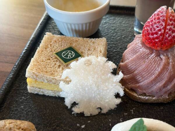 心ほどける冬のご褒美！　「和紅茶×いちご」が彩る至福のアフタヌーンティーに行ってきた