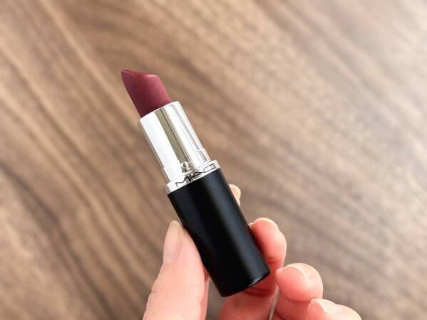 “洒落顔”はリップがカギ。MAC「シルキーマットリップ」のディーバならメンズライクにもレディにもいける