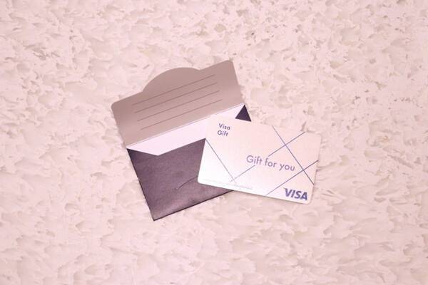 予算3,000円で本気のプレゼント交換。アラサー女子4人の選んだ物がリアルすぎた