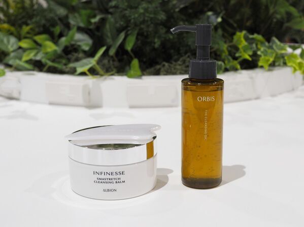 コスメオタク厳選！　働く女子向け、2025年のベストコスメを発表【スキンケア・ヘアケア・ボディケア編】