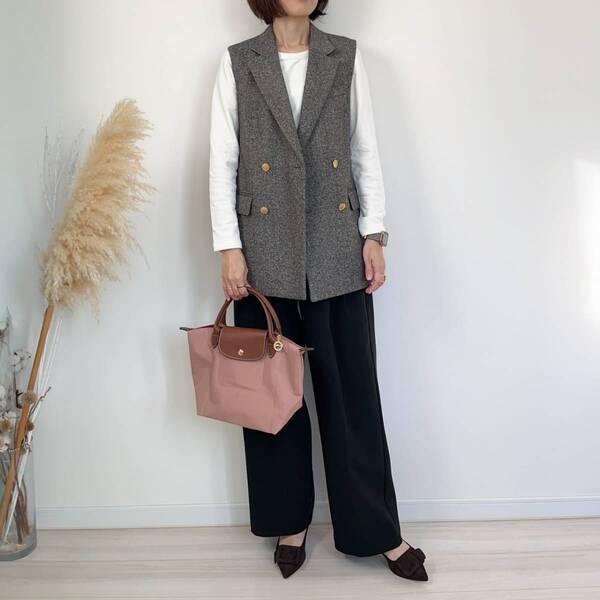 インナー以上、トップス未満。ユニクロ「超極暖ヒートテック」で楽しむ大人の着回しコーデ