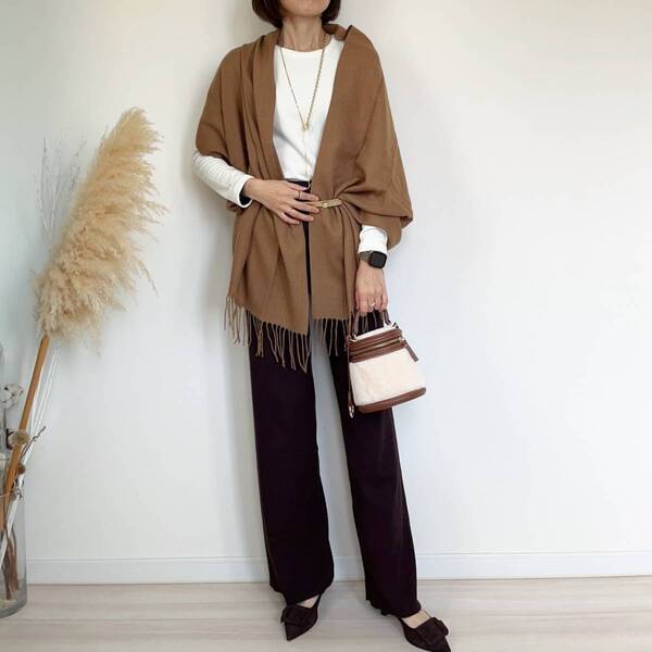 インナー以上、トップス未満。ユニクロ「超極暖ヒートテック」で楽しむ大人の着回しコーデ