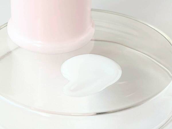 “美肌菌育成”で敏感肌からトラブル知らずのヘルシースキンへ。dプログラムの乳液「モイストケア エマルジョン」が手応えあり