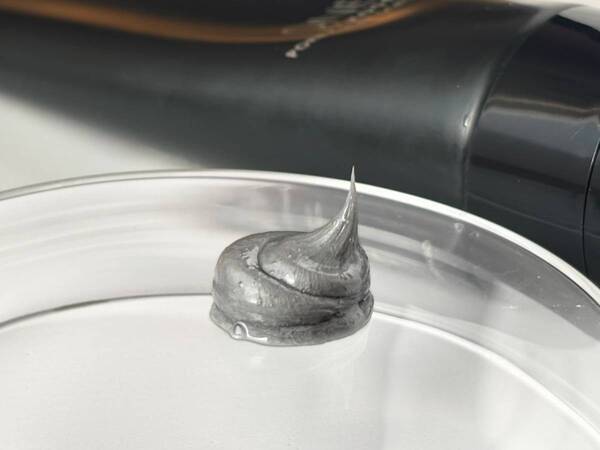 【ベスコス新人賞】角栓&黒ずみが2週間で……！　オルビス＆ONE BY KOSÉのW洗浄アイテムで徹底毛穴ケア