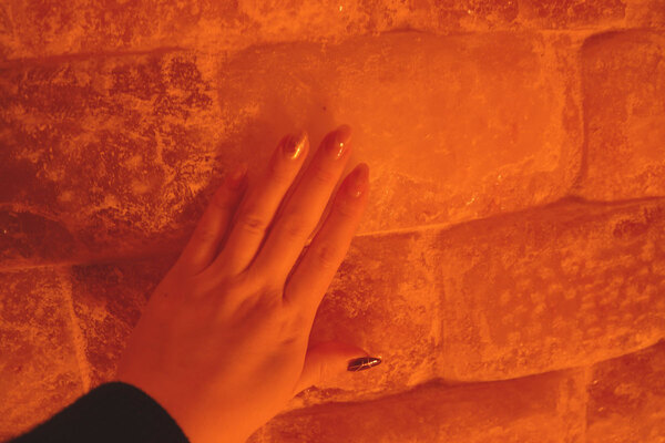 “なんとなく不調”に寄り添ってくれる。新コンセプトの漢方薬店「REMEDY CAVE」が私のよりどころになった話