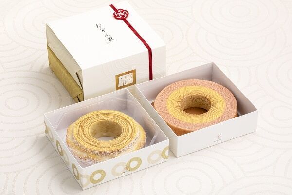 【ねんりん家】年末年始限定！　紅白カラーの「初春のストレートバーム」が登場