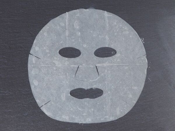 乾燥やくすみ、エイジングサインが気になる冬の肌悩みに。コスメオタクが選ぶ“冬のシートマスク”18選