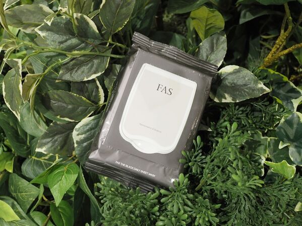 乾燥やくすみ、エイジングサインが気になる冬の肌悩みに。コスメオタクが選ぶ“冬のシートマスク”18選