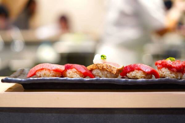 新年のモチベ上げは、やっぱりお寿司！　回転寿司みさき『絶品本まぐろ尽くし』フェアで解体ショーととろける本まぐろを堪能