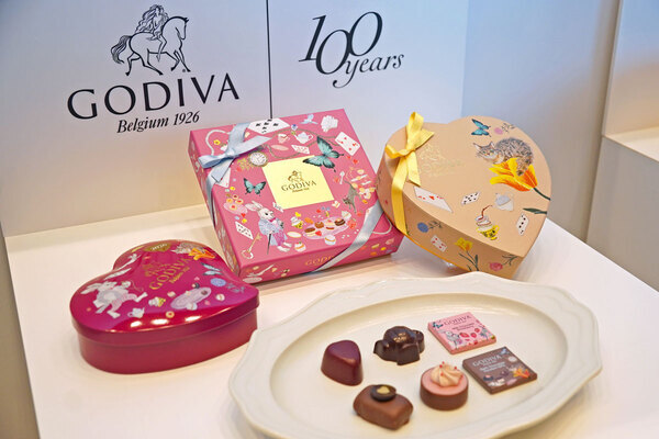1箱でスターシェフ5人の限定チョコが楽しめる!?　 ゴディバ、創業100周年の記念チョコレート発売＆展覧会を開催