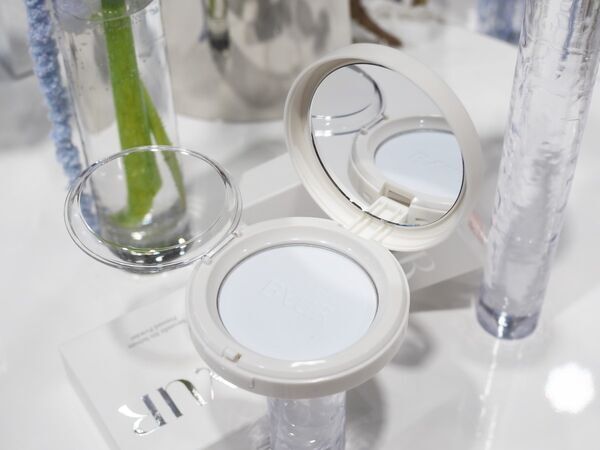 ByURの名品クッションファンデがリニューアル！　プレストパウダーやハイライトも登場