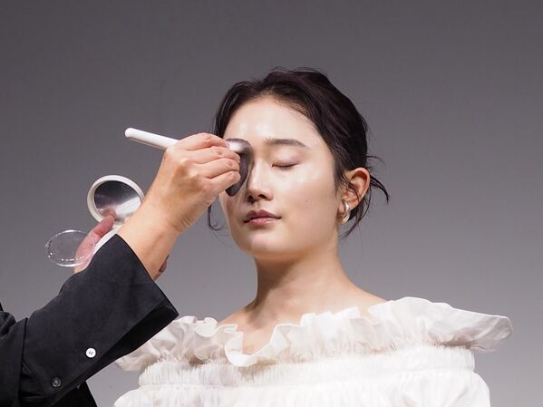 ByURの名品クッションファンデがリニューアル！　プレストパウダーやハイライトも登場