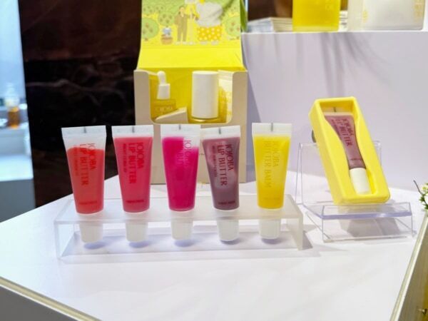 【Cosme Kitchen・2026年春おすすめコスメ】FEMMUEの新リップ、to/oneの新ベースメイク他