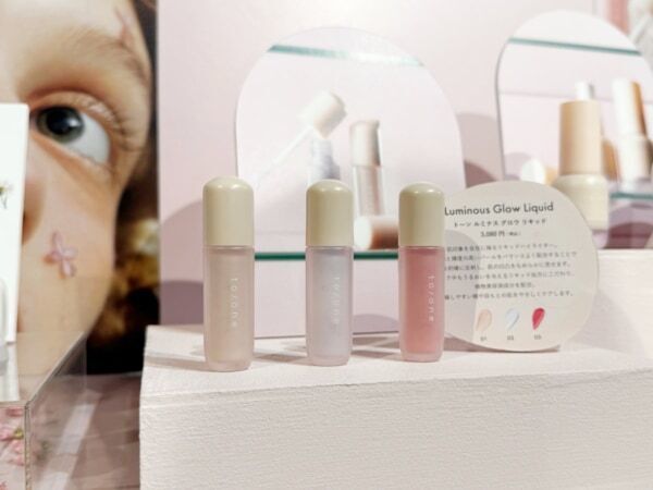 【Cosme Kitchen・2026年春おすすめコスメ】FEMMUEの新リップ、to/oneの新ベースメイク他