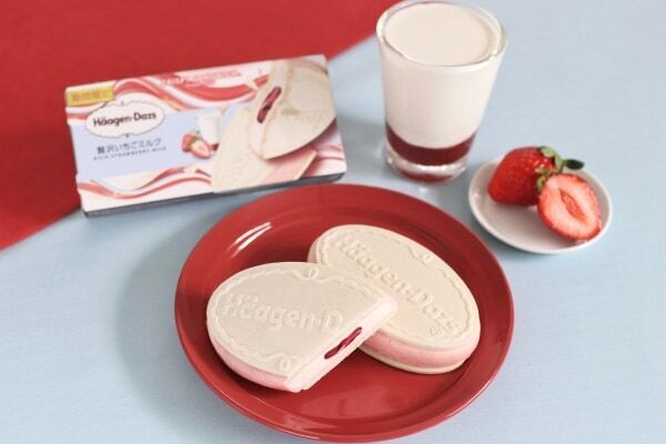 甘酸っぱいいちごとコクのあるミルクのマリアージュ。ハーゲンダッツのクリスピーサンドからいちごミルク味が期間限定で登場
