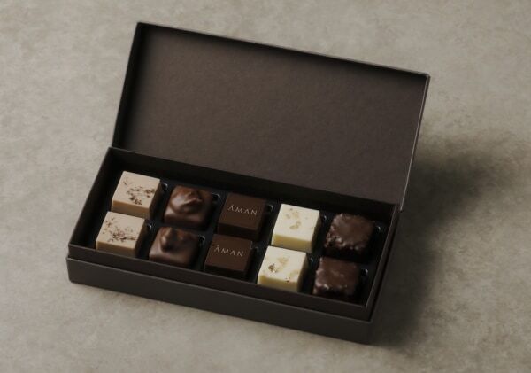 アマン東京のバレンタインデーは？ 大人向けのシックなチョコレートが勢ぞろい