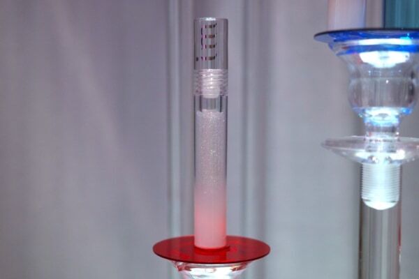 美容室専売「アイエム」から髪色に合わせてカスタマイズできるリップが登場！　ヘアカラーと肌のマッチングをかなえるUVベースも