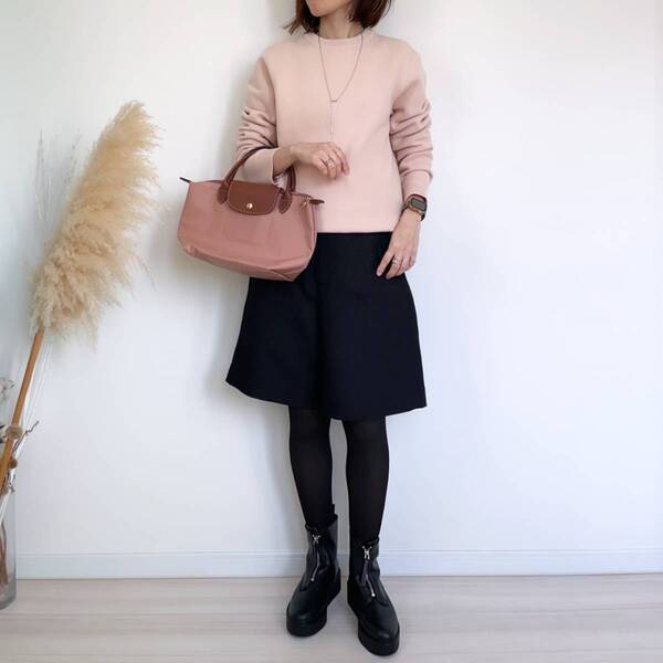 冬服に飽きたらこれ。ユニクロの気分高まる“着回しトップス”が優秀