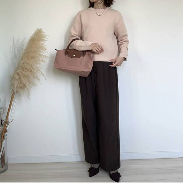 冬服に飽きたらこれ。ユニクロの気分高まる“着回しトップス”が優秀