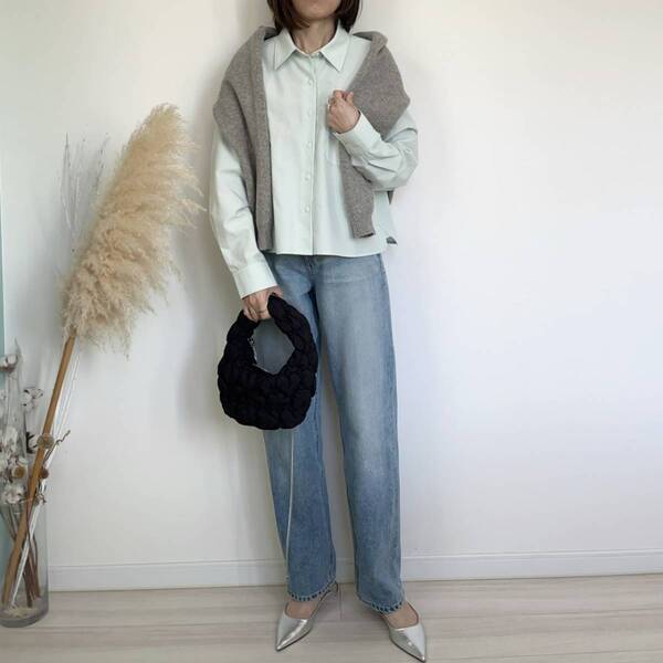 冬服に飽きたらこれ。ユニクロの気分高まる“着回しトップス”が優秀